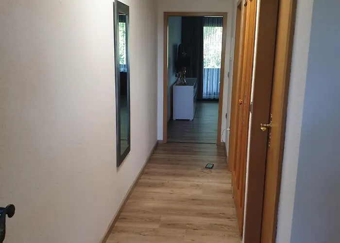 Voll Moebilierte Fehrienwohnung Neben Schoenklinik In